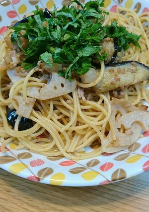 レンコンと挽き肉の和パスタ-レシピのメイン写真