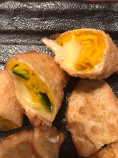 餃子皮DEかぼちゃリメイクチーズ包み揚げ-レシピのメイン写真