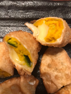 餃子皮DEかぼちゃリメイクチーズ包み揚げ-レシピのメイン写真