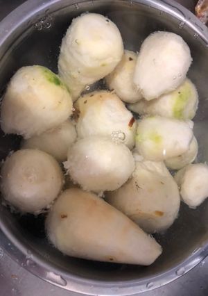 里芋皮むき -レシピのメイン写真