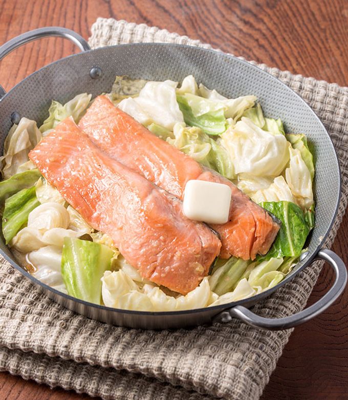 下味冷凍 鮭の糀甘酒みそちゃんちゃん焼き by マルコメレシピ