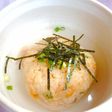 焼き炒飯おにぎりのシャンタン茶漬け