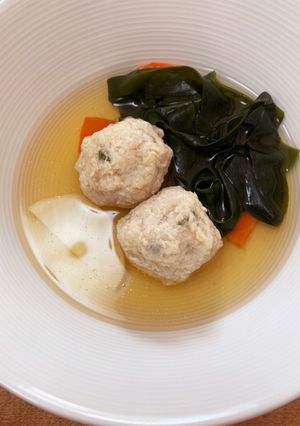 簡単♪蓮根鶏だんご。沢山作って冷凍！-レシピのメイン写真
