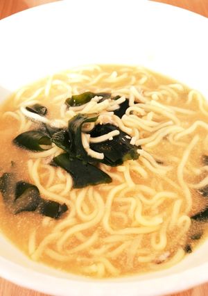 しじみ味噌汁リメイク！バター味噌ラーメン-レシピのメイン写真