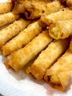 ♪じゃがチーズスティック〜餃子皮の余りで-レシピのメイン写真