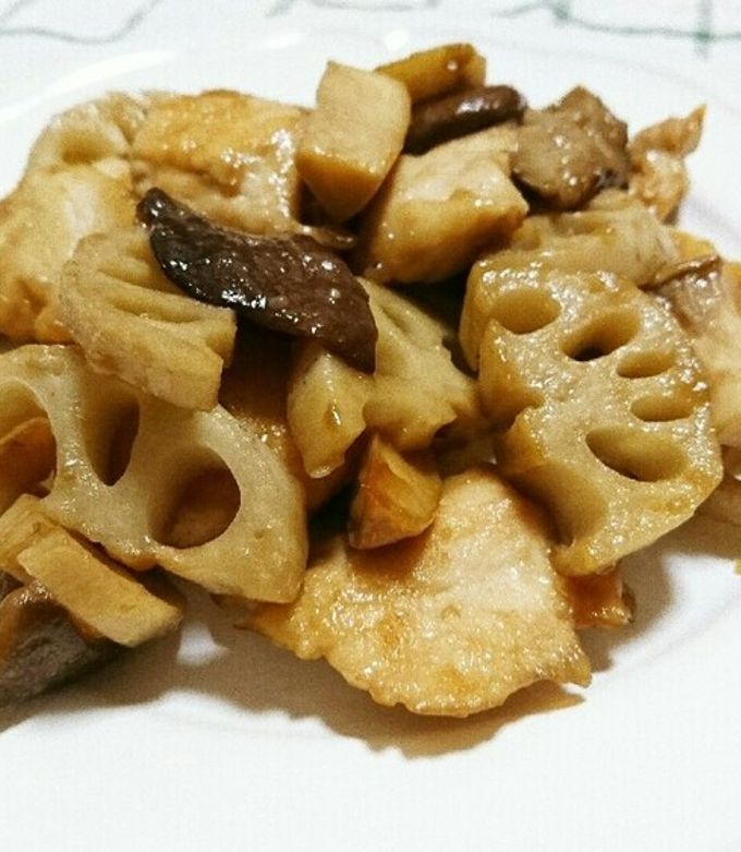 鶏むね肉と蓮根ときのこの甘辛炒め-レシピのメイン写真