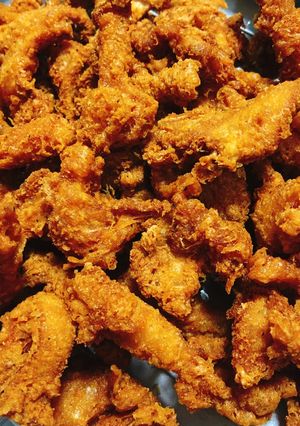 子供が超歓喜！惣菜屋の味♡鶏皮の唐揚げ♡-レシピのメイン写真
