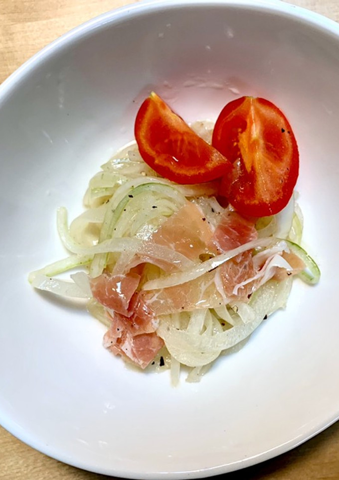 スッパ旨い！玉ねぎと生ハムのマリネ風☆-レシピのメイン写真