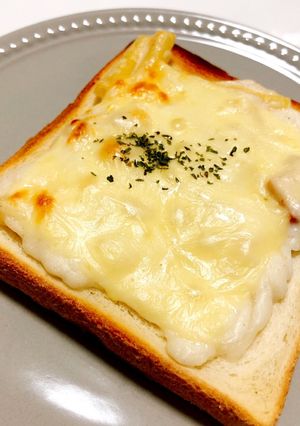 簡単！ 残りもの救済グラタンパン♡-レシピのメイン写真