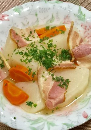 聖護院大根のコンソメ煮-レシピのメイン写真