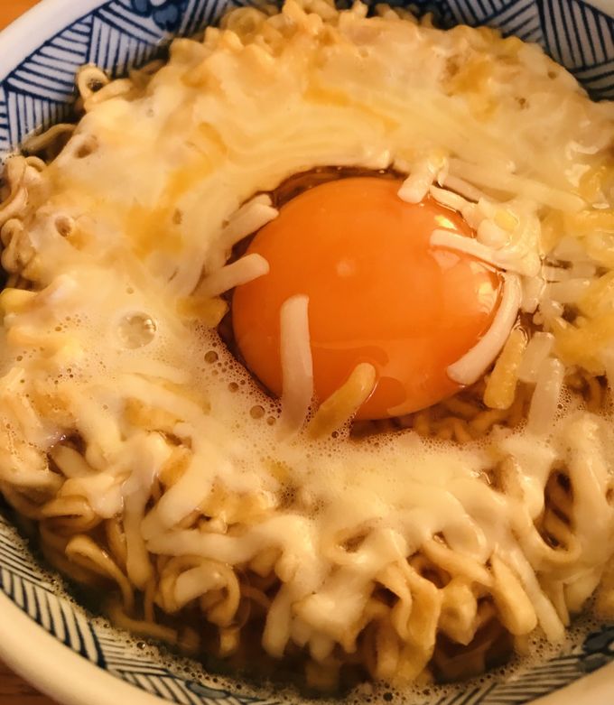 アレンジ★チーズ＆たまご・チキンラーメン-レシピのメイン写真