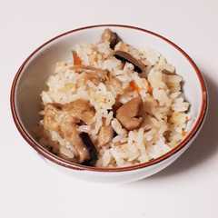 รูปของ リメイク炊き込みご飯