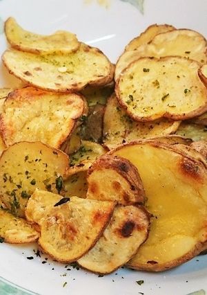 簡単✨自家製ポテトチップス-レシピのメイン写真