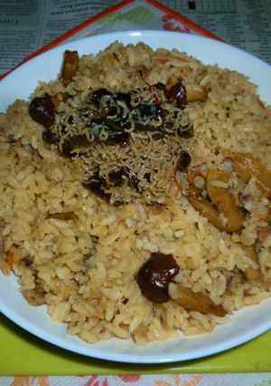 ぶりアラの炊き込みご飯でカフェ丼-レシピのメイン写真