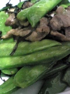 きぬさやと豚バラ肉の簡単☆塩昆布炒め-レシピのメイン写真
