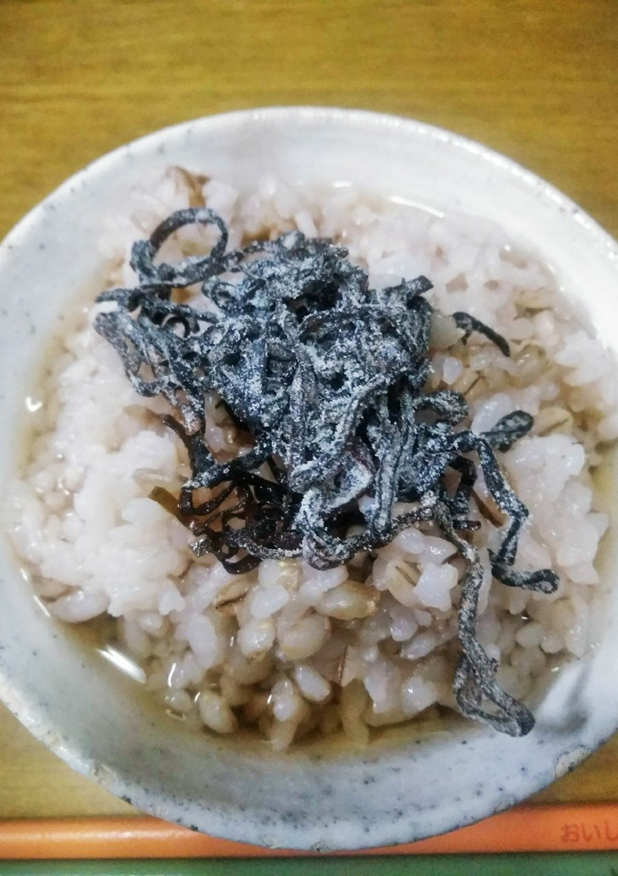 梨湖の超簡単!時短!塩昆布茶漬け-レシピのメイン写真