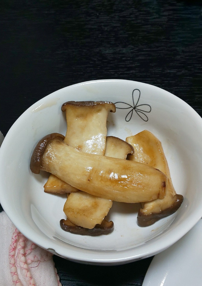 エリンギのだしバターしょうゆ炒め-レシピのメイン写真