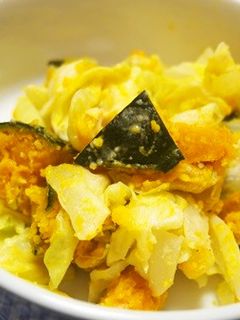 かぼちゃ・キャベツのマヨ粉チーズ和え♪-レシピのメイン写真