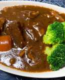 ワインで煮込む☆柔らか肉のビーフシチュー
