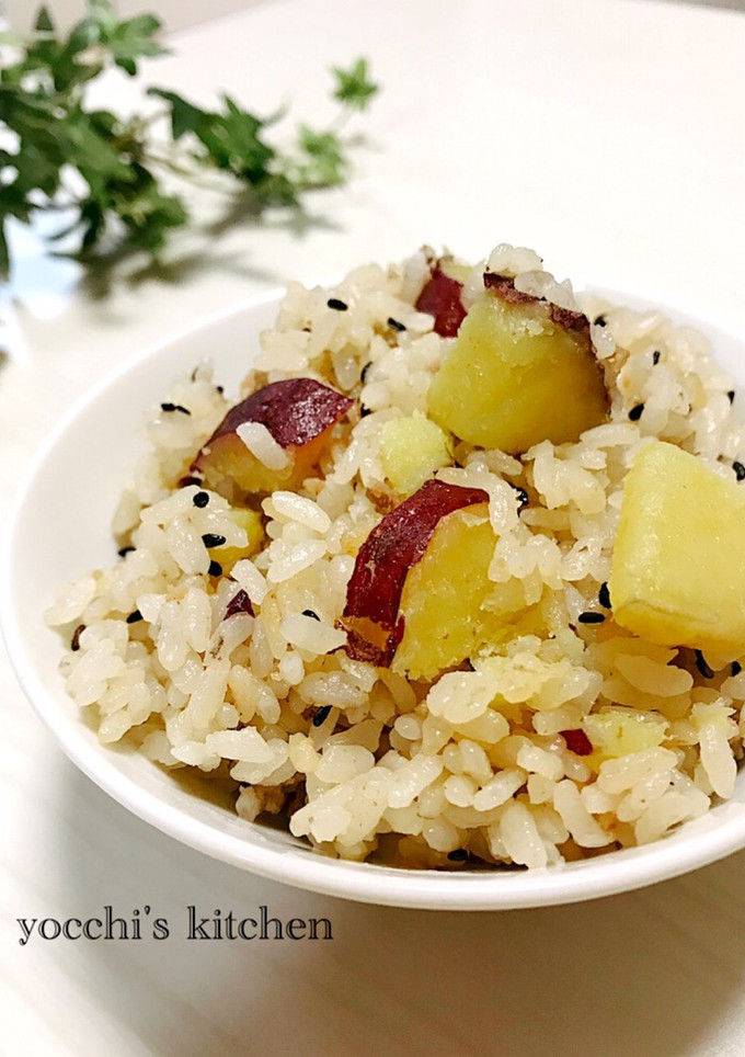 簡単すぎる！薩摩芋と挽肉の炊き込みご飯-レシピのメイン写真