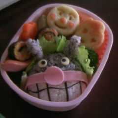 รูปของ キャラ弁　バイキンマン