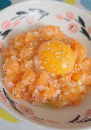 サーモンねぎ塩ユッケ-レシピのメイン写真