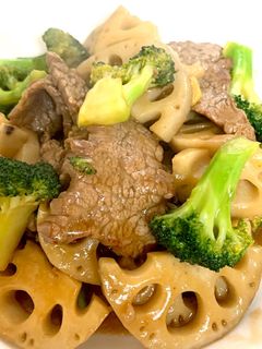 牛肉とレンコンのオイスターソース炒め-レシピのメイン写真