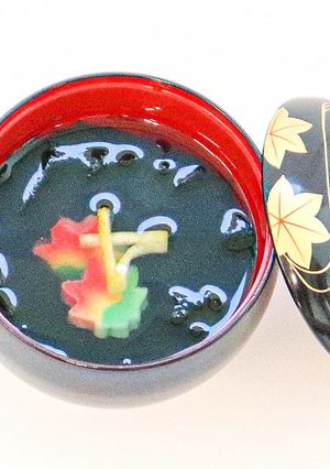 生麩とわかめのお吸い物-レシピのメイン写真