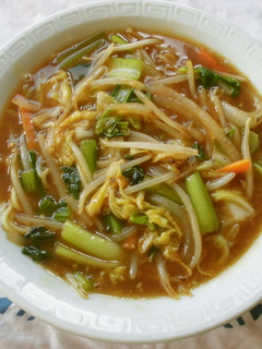 とんこつ醤油のお野菜あんかけラーメン♪-レシピのメイン写真