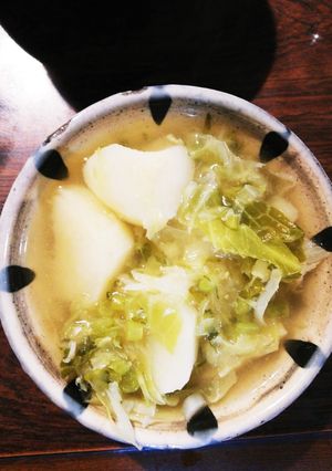 キャベツとじゃがいもの味噌汁-レシピのメイン写真