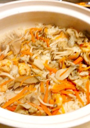 土鍋で作る 炊き込みご飯♬-レシピのメイン写真