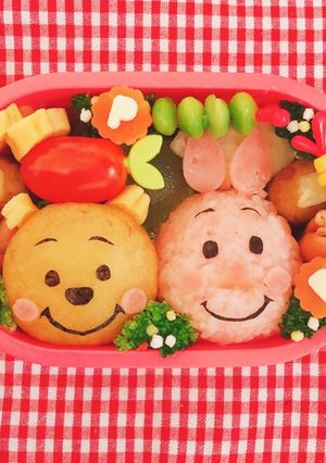 くまのぷーさんとピグレット　キャラ弁-レシピのメイン写真