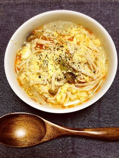 キノコたっぷり春雨入り酸辣湯風スープ-レシピのメイン写真