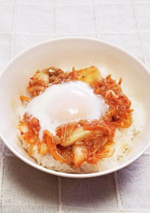 ☆キムチ・なめたけ・温泉卵丼☆-レシピのメイン写真