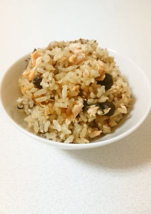 鮭ときのこのチアシード入り炊き込みご飯-レシピのメイン写真