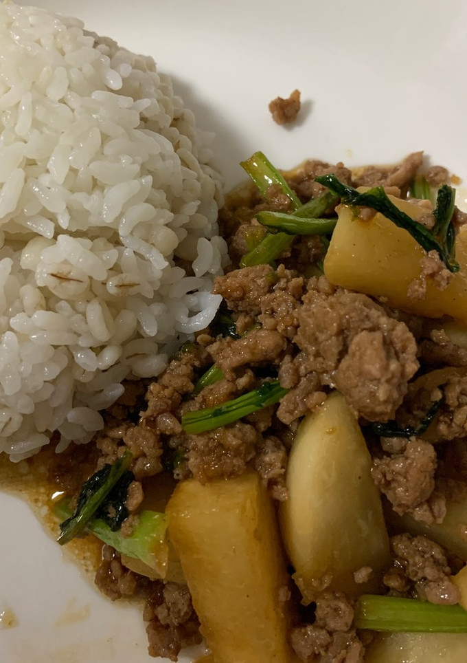 簡単カブと葉とお肉炒め-レシピのメイン写真
