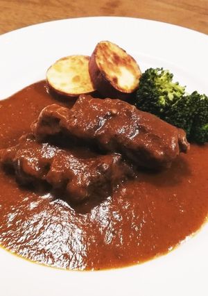 ルウ、デミ缶不要！お鍋1つビーフシチュー-レシピのメイン写真