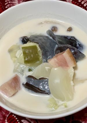 野菜とベーコンのミルクスープ-レシピのメイン写真