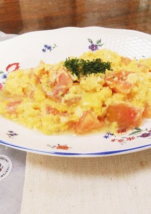 トマト入りスクランブルエッグ♡朝食に-レシピのメイン写真