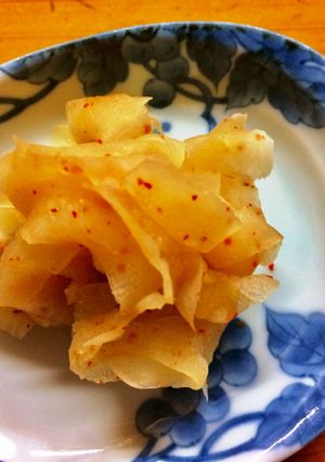 大根のﾋﾟｰﾗｰで簡単炒め物-レシピのメイン写真