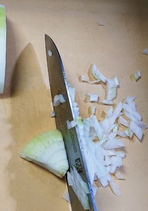 少量～１玉まで楽々 簡単玉ねぎみじん切り-レシピのメイン写真