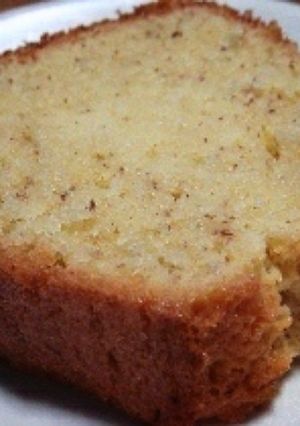 アーモンドプードルの入ったパウンドケーキ-レシピのメイン写真