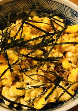 鶏そぼろ&炒り玉子の丼-レシピのメイン写真