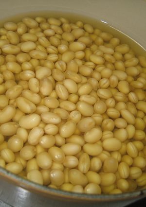 ル･クルーゼで☆エコな大豆の煮方-レシピのメイン写真