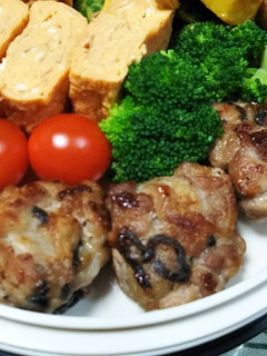 豚コマde塩昆布肉団子☆お弁当-レシピのメイン写真