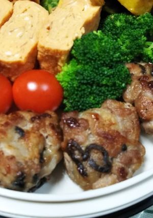 豚コマde塩昆布肉団子☆お弁当-レシピのメイン写真
