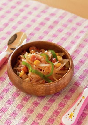 幼児食に♪ビーフンでレンチンナポリタン-レシピのメイン写真