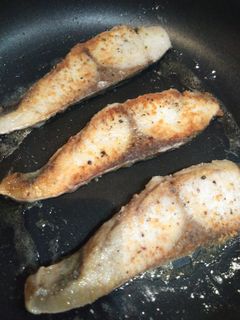 鰤。ブリでムニエル!?塩胡椒焼き!-レシピのメイン写真