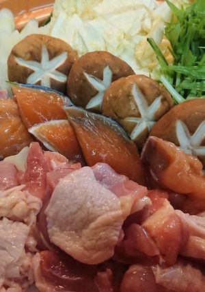 コク旨！【鶏肉のガーリック味噌バター鍋】-レシピのメイン写真