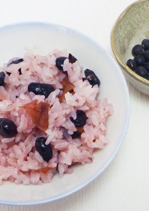 梅干し入り黒大豆ご飯-レシピのメイン写真